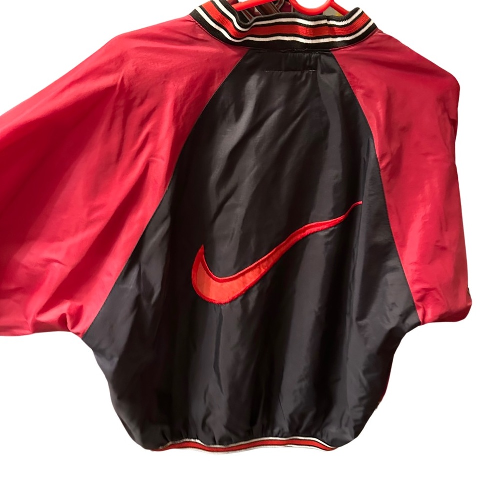Vintage Nike Black and Red Windbreaker.